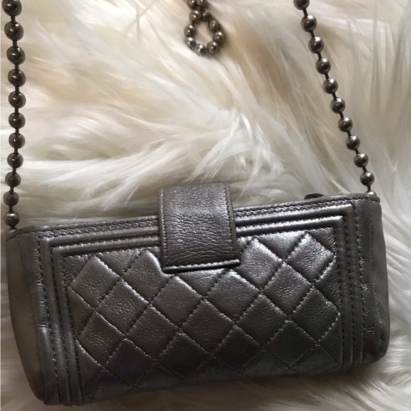 Authentic Chanel Mini Boy Lambskin Metallic Crossbody Bag Clutch Wallet on Chain - Picture 2 of 16